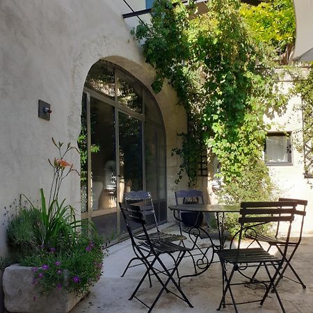 Les Gres Logis De Charme Villa Grignan Exterior photo